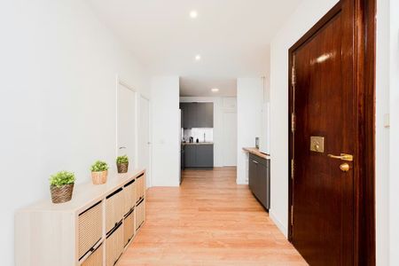 Calle de Zurbano, Madrid, Community of Madrid 28010 - Photo 5