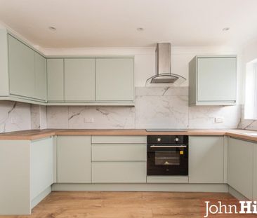 Ticehurst Road, Brighton - Photo 2