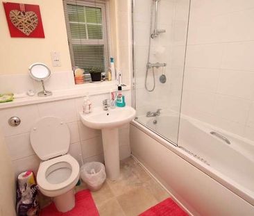 Moor Lane, Wythenshawe, Manchester, M23 - Photo 2