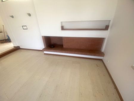 Μονοκατοικία για ενοικίαση Θυμάρι (Παλαιά Φώκαια) - Photo 4