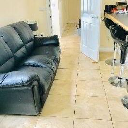 Room 1, 31 Sandhurst Drive, Stranmillis, Belfast, BT9 5AY - Photo 1