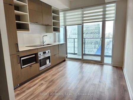 For Lease - 20 Edward Street Unit# 1017, Toronto, Ontario - Photo 4