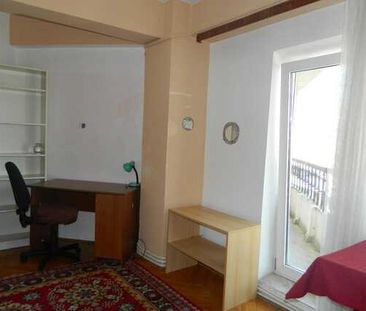Apartament cu 2 camere, 70 mp, decomandat, balcon, zona Piata Marasti - Photo 6