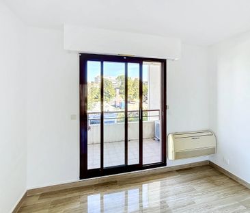 Location Appartement 2 pièces 46m² CANNES 06400 - Photo 5