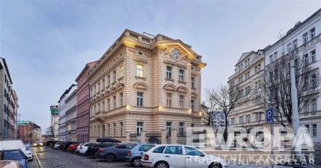 Pronájem krásného apartmánu 2+kk na Vinohradech - Photo 2