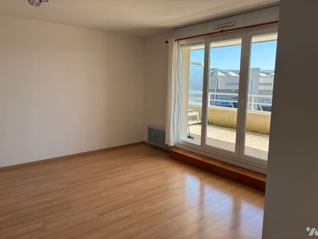 F4 90 m² CAEN BEAULIEU - Photo 2