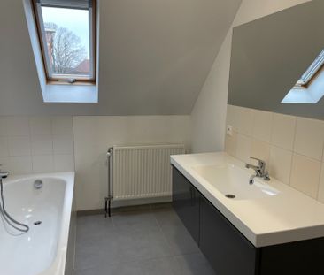 EENGEZINSWONING + tuin - Photo 6