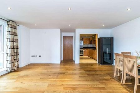Alexander House, Royal Quarter, KT2 - Photo 5