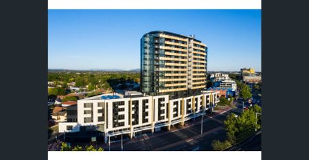 Light-Filled 2 Bedroom Apartment in Malvern East - Photo 2