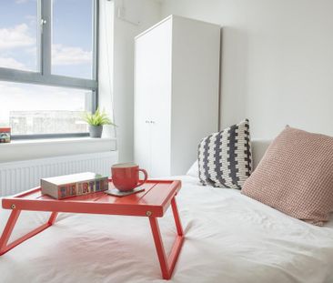 1 bedroom in a house share to rent - Photo 5