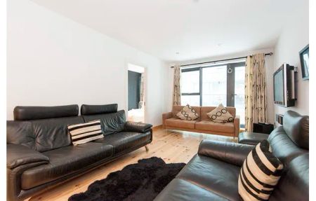 Rent 2 bedroom apartment in Dublin - Photo 4