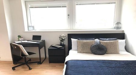 Studio to rent - Photo 3