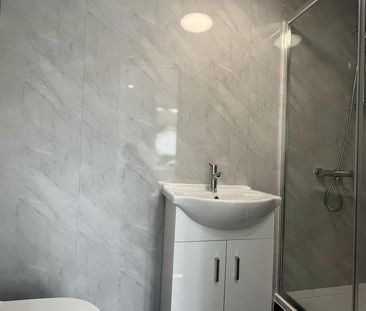 House share to rent - Photo 3