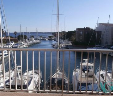 Location Appartement 2 pièces 32m² HYERES 83400 - Photo 5