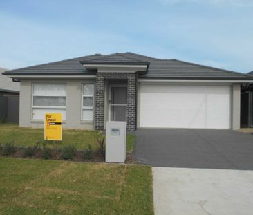 Perfect Family Home! - Photo 6