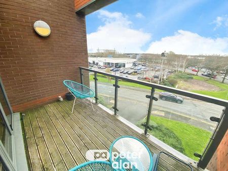 Selskar Court, Usk Way, NP20 - Photo 2