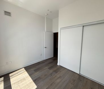 For Lease - 38 Honeycrisp Crescent Unit# 202, Vaughan, Ontario - Photo 4