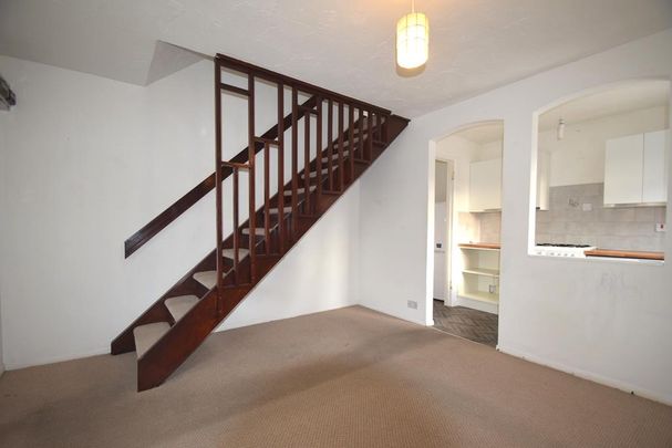 Hawthorne Crescent, West Drayton, UB7 - Photo 1