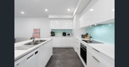 Modern Elegance in a Peaceful Bushland Setting - Photo 3