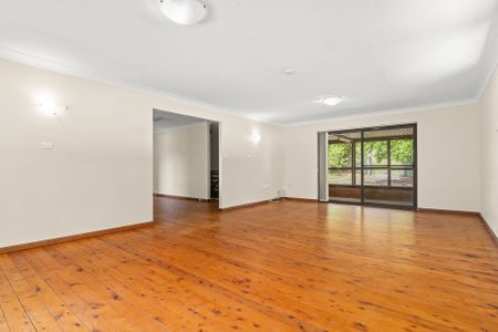 184 Brisbane Water Drive, - Photo 3