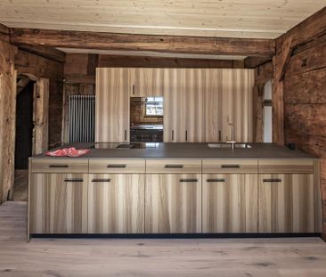Charmante Altbauwohnung mit modernem Wohnkomfort - Foto 1