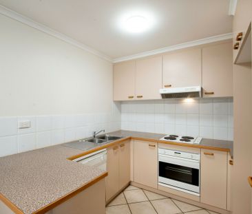 Spacious Braddon Living! - Photo 4