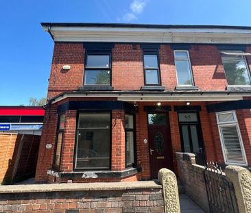 1 bedroom in a house share to rent - Photo 1