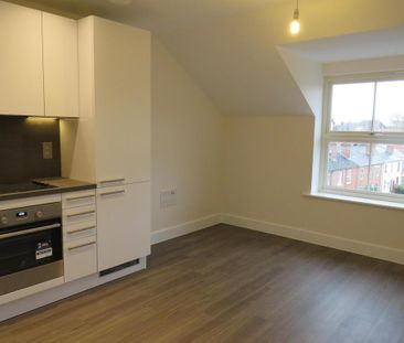 1 bedroom apartment to rent - Photo 2