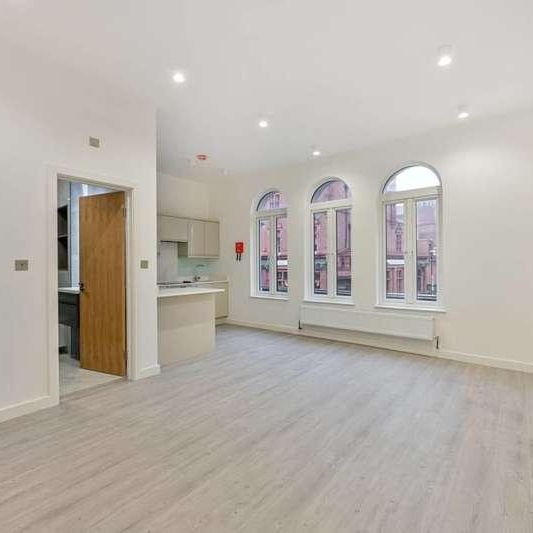 Wimbledon Hill Road, Wimbledon, SW19 - Photo 1