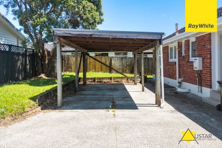 Comfortable Family Living in a Convenient, Sought-After Location - Photo 3