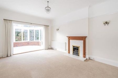 4 bedroom detached house to rent - Photo 5