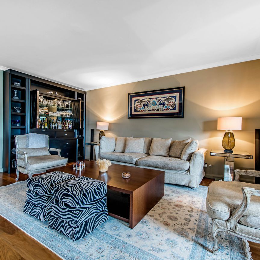 Waterside Point, Anhalt Street, SW11 - Photo 1