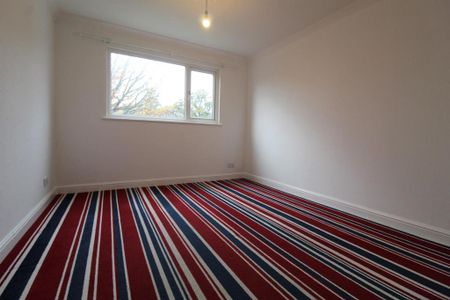 3 bedroom apartment to rent - Photo 5