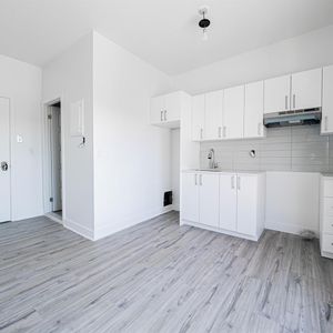 1 Bed - 147 Boulevard Crémazie Ouest, Montréal - Photo 2