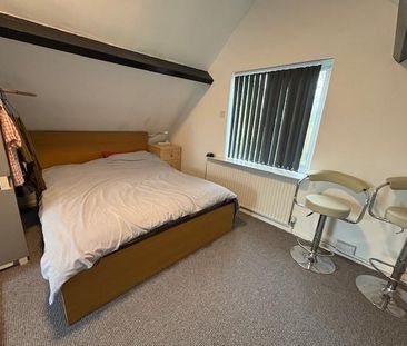 1 bedroom semi-detached house to rent - Photo 4