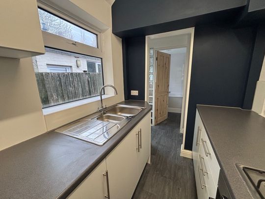 Gladys Road, Smethwick - Photo 1