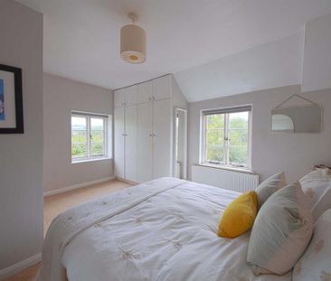 2 bedroom semi-detached house to rent - Photo 3