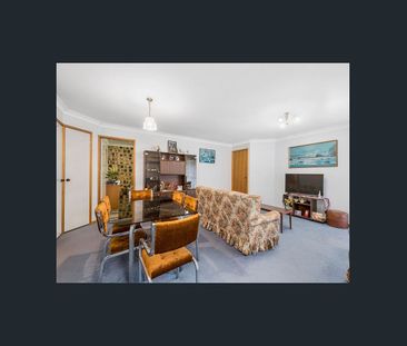 Large Unit Close To Clifford Gardens - Photo 1