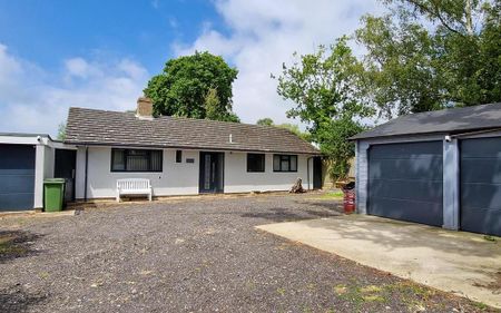 3 bedroom detached house to rent - Photo 2