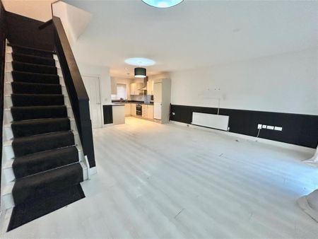 Farmlands Close, Nottingham - Photo 3