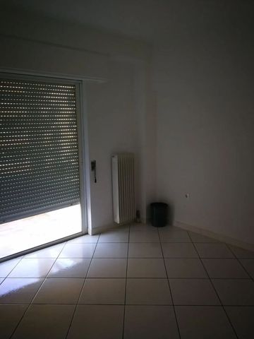 Διαμέρισμα για ενοικίαση Κέντρο (Ζωγράφου) - Photo 2