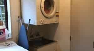 Sunny 6 bedroom flat in prime location - Photo 1