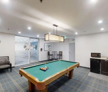 2160 Lakeshore Rd. — 1 Bedroom - Lakeview - Photo 2