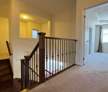 For Lease - 38 Roy Harper Avenue, Aurora, Ontario - Photo 6