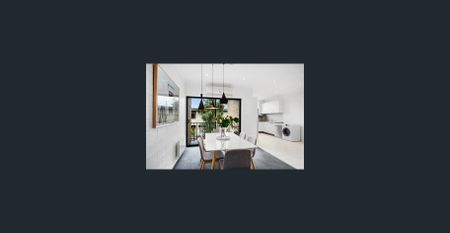 FABULOUS! CHARMING & BRIGHT BEAUTY IN ENVIABLE LOCATION! - Photo 2