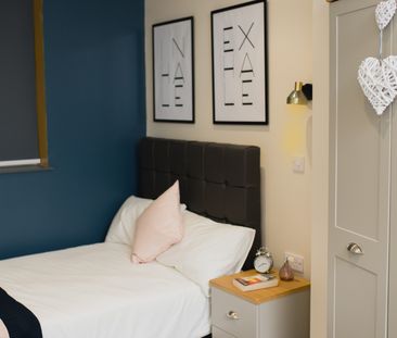 Lower Flat, Jubilee House Room 3 - Photo 6