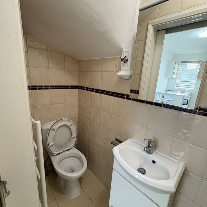Studio Flat, Hendon, NW4 - Photo 1