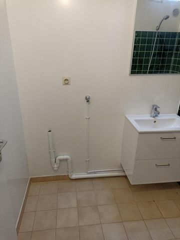 Location Appartement 1 pièce 34m² EVREUX 27000 - Photo 4