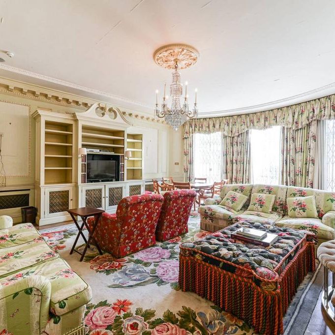 6 bedroom terraced house to rent - Photo 1