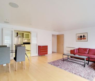 2 bedroom apartment to rent - Photo 2